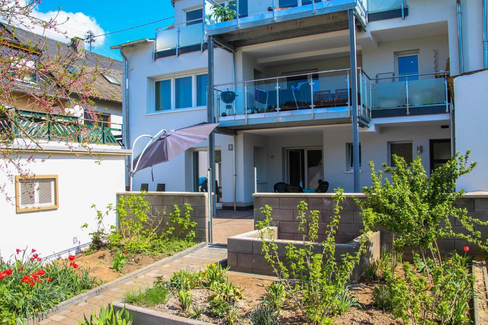 Ferienwohnungen Moselterrasse Detzem Exterior foto